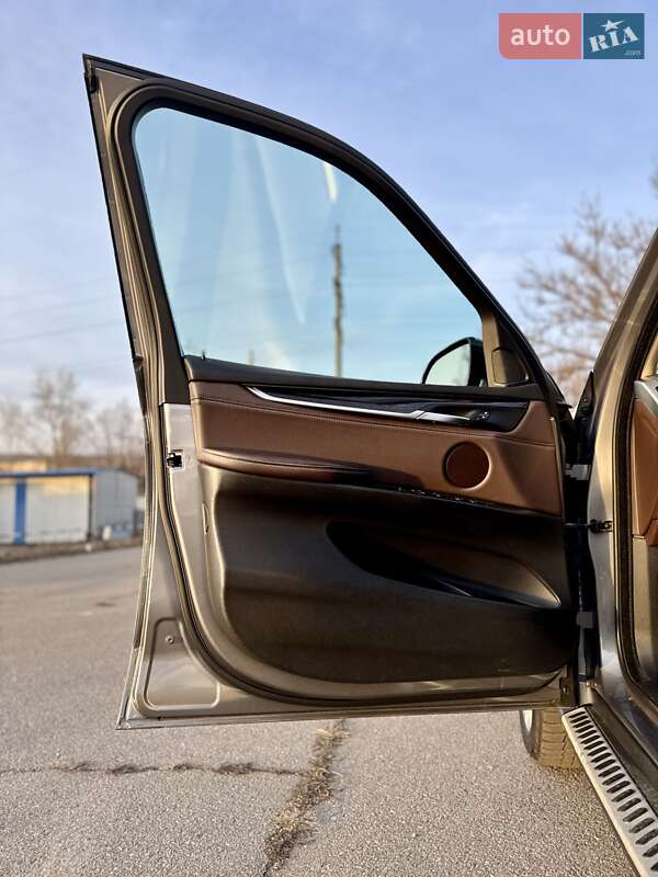 Внедорожник / Кроссовер BMW X5 2014 в Кременчуге