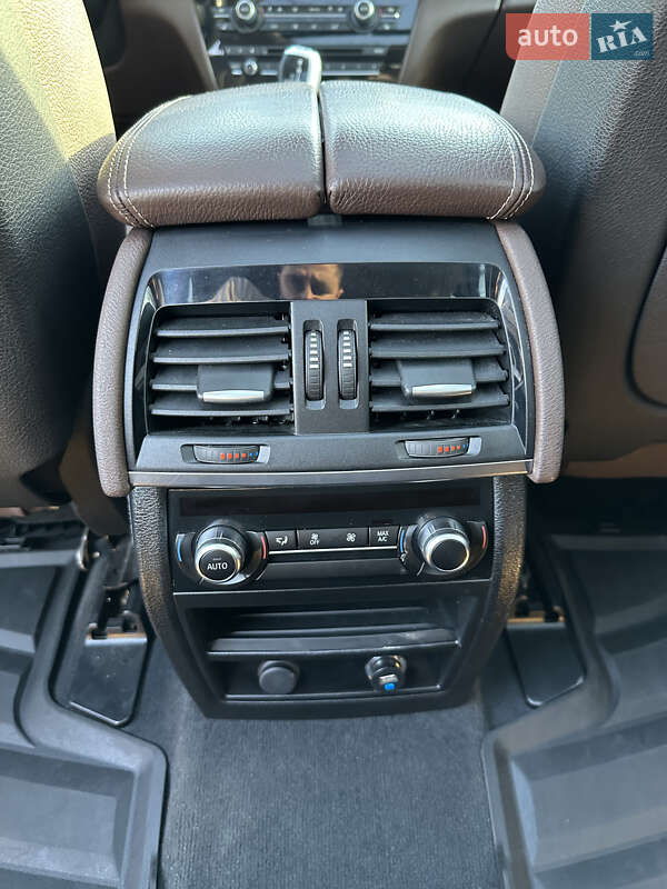 Позашляховик / Кросовер BMW X5 2016 в Києві фото 22 Позашляховик / Кросовер BMW X5 2016 в Києві