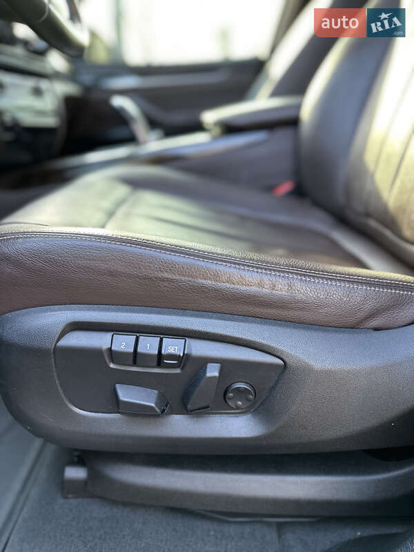 Позашляховик / Кросовер BMW X5 2016 в Києві фото 12 Позашляховик / Кросовер BMW X5 2016 в Києві