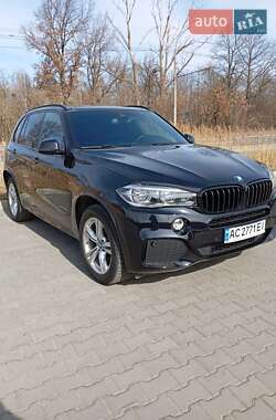 Внедорожник / Кроссовер BMW X5 2015 в Луцке