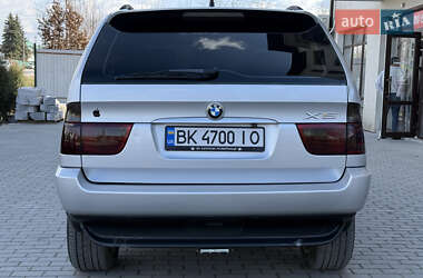 Внедорожник / Кроссовер BMW X5 2004 в Кременце