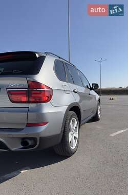 Внедорожник / Кроссовер BMW X5 2010 в 