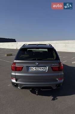 Внедорожник / Кроссовер BMW X5 2010 в 
