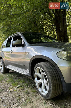 Позашляховик / Кросовер BMW X5 2007 в 