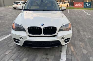 Позашляховик / Кросовер BMW X5 2010 в Луцьку