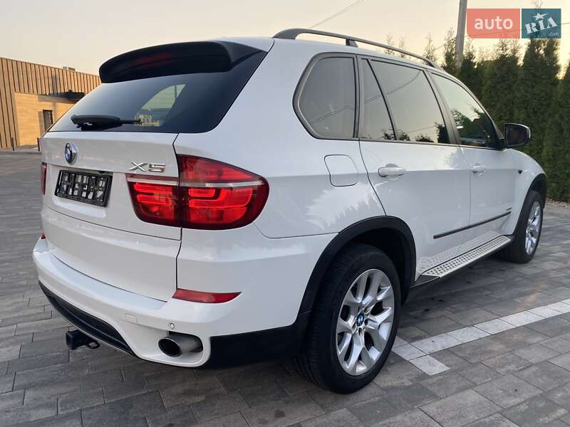 Внедорожник / Кроссовер BMW X5 2010 в Луцке