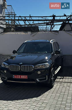 Внедорожник / Кроссовер BMW X5 2014 в Ужгороде