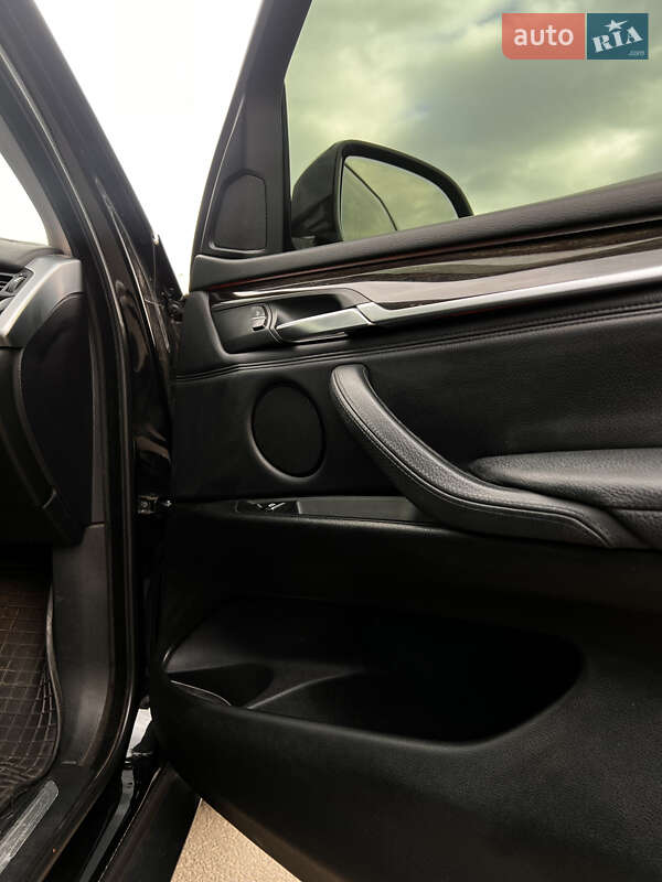 Позашляховик / Кросовер BMW X5 2013 в Полтаві