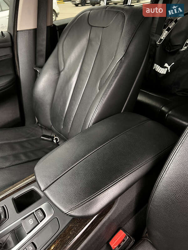 Позашляховик / Кросовер BMW X5 2013 в Полтаві