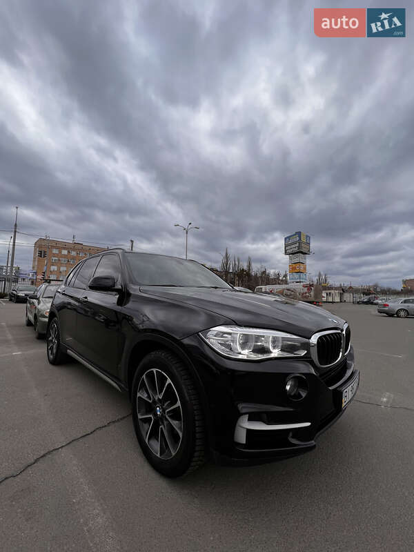 Позашляховик / Кросовер BMW X5 2013 в Полтаві