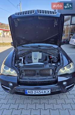 Позашляховик / Кросовер BMW X5 2012 в 