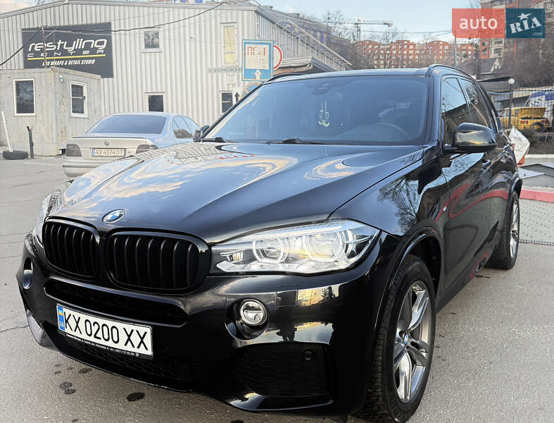 Внедорожник / Кроссовер BMW X5 2017 в 