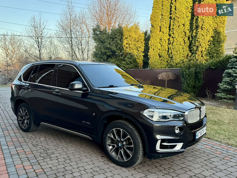 Позашляховик / Кросовер BMW X5 2017 в Коломиї