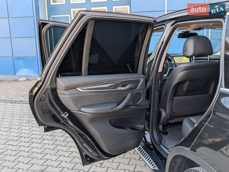 Позашляховик / Кросовер BMW X5 2015 в Косові