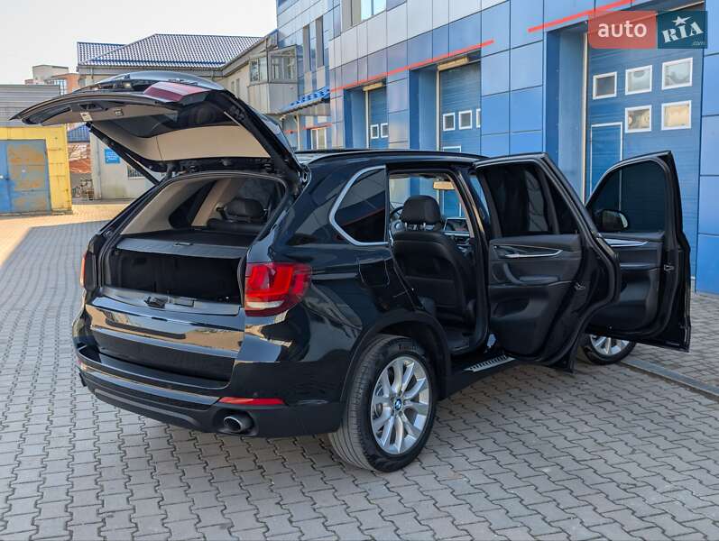 Позашляховик / Кросовер BMW X5 2015 в Косові