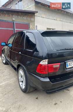 Внедорожник / Кроссовер BMW X5 2003 в 