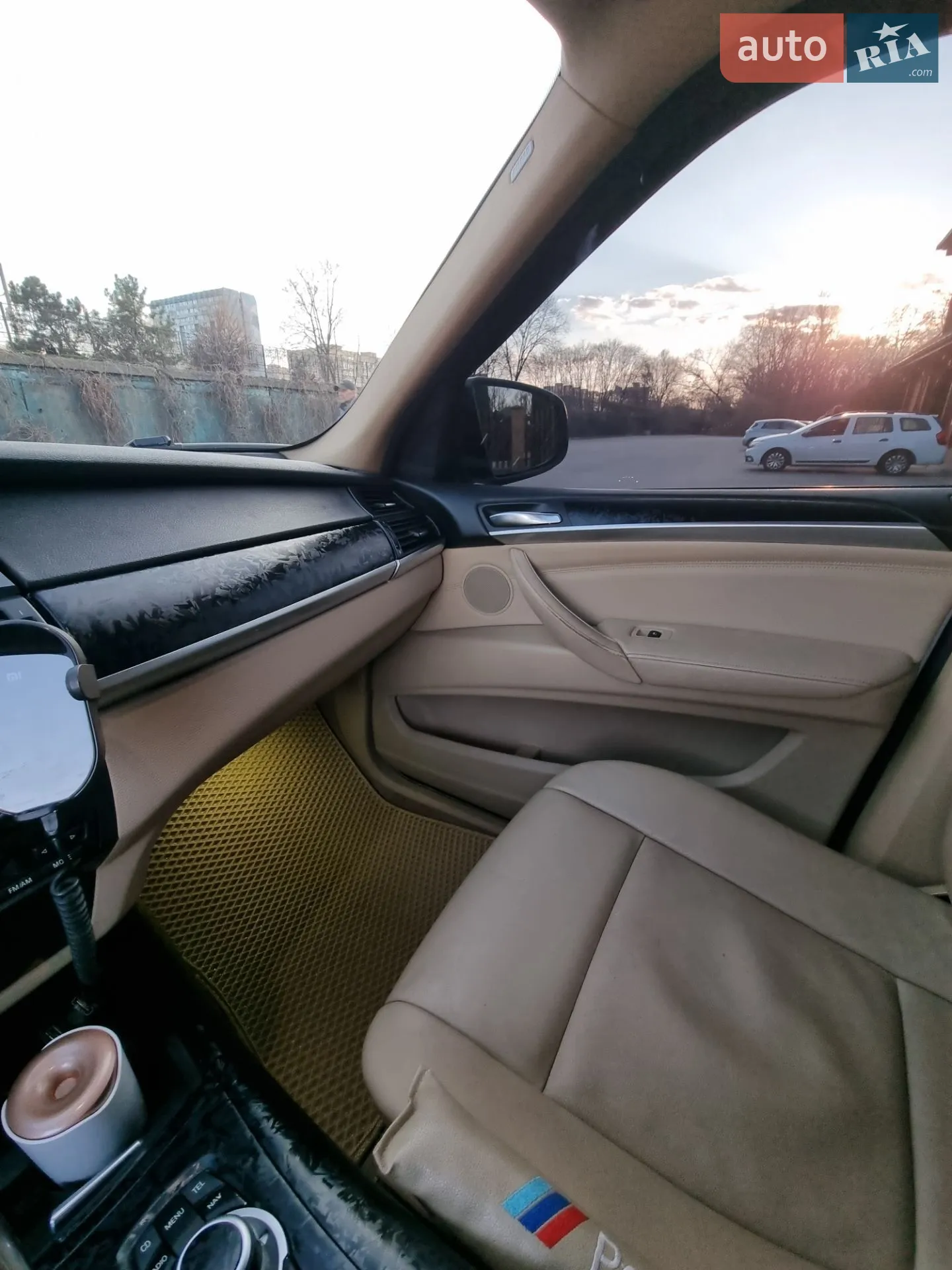 2011 BMW X5 - мініатюра 18