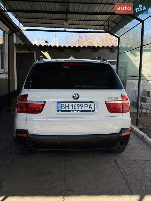 Внедорожник / Кроссовер BMW X5 2009 в Березовке