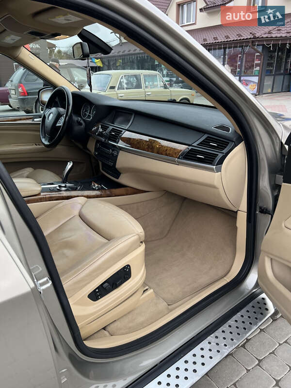 Позашляховик / Кросовер BMW X5 2009 в Снятині