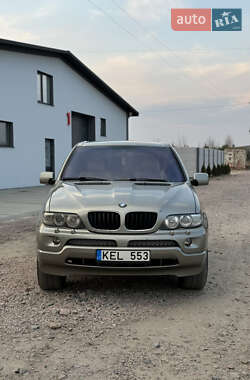 Внедорожник / Кроссовер BMW X5 2004 в 