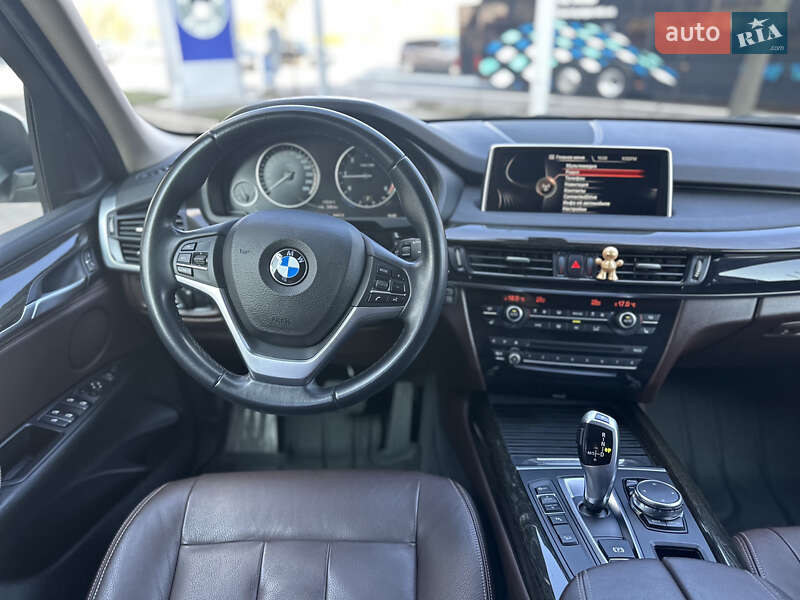 Позашляховик / Кросовер BMW X5 2015 в Києві