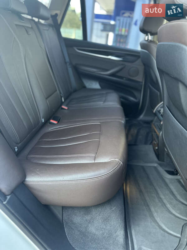Позашляховик / Кросовер BMW X5 2015 в Києві