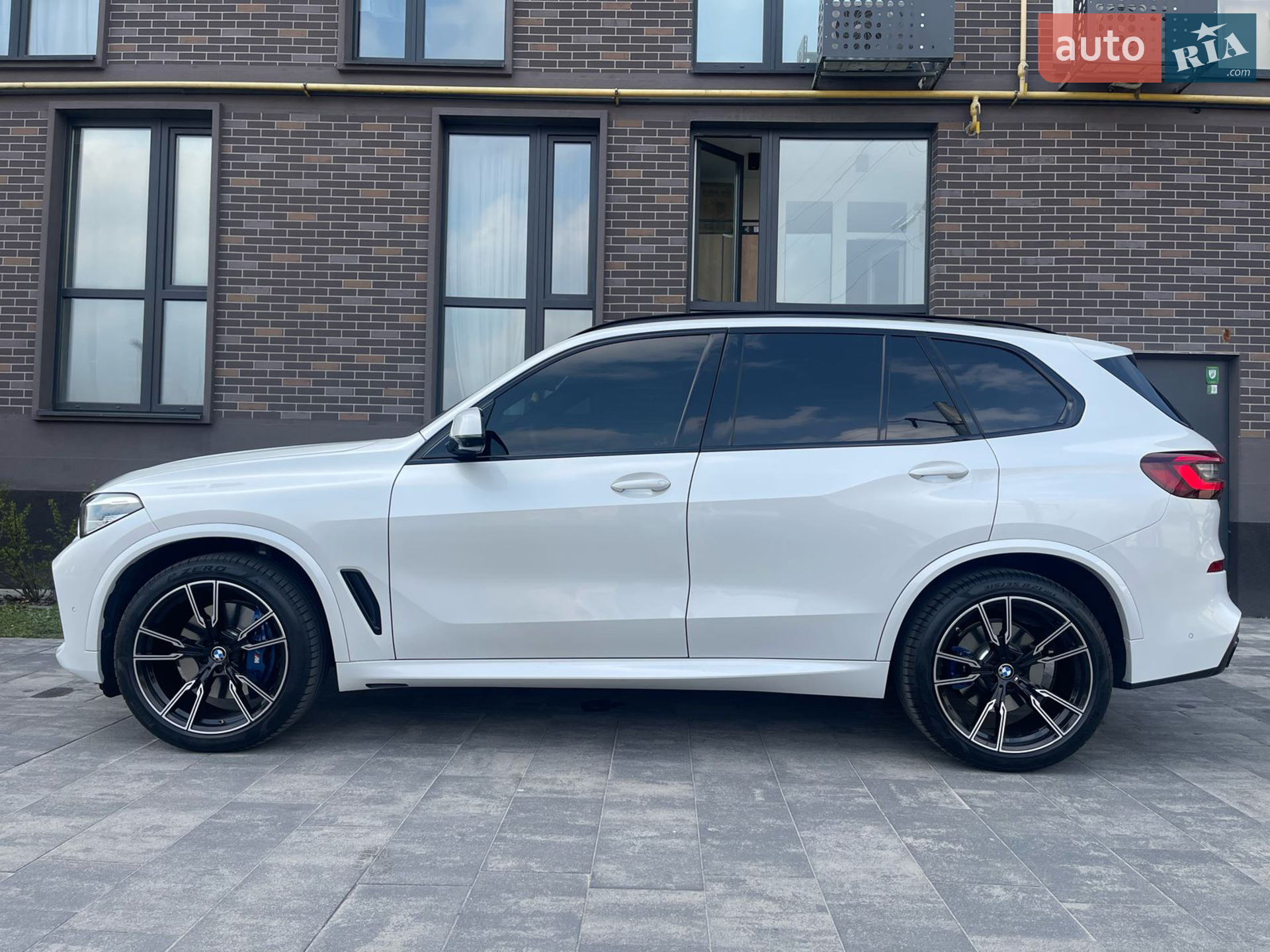 2022 BMW X5 - мініатюра 2