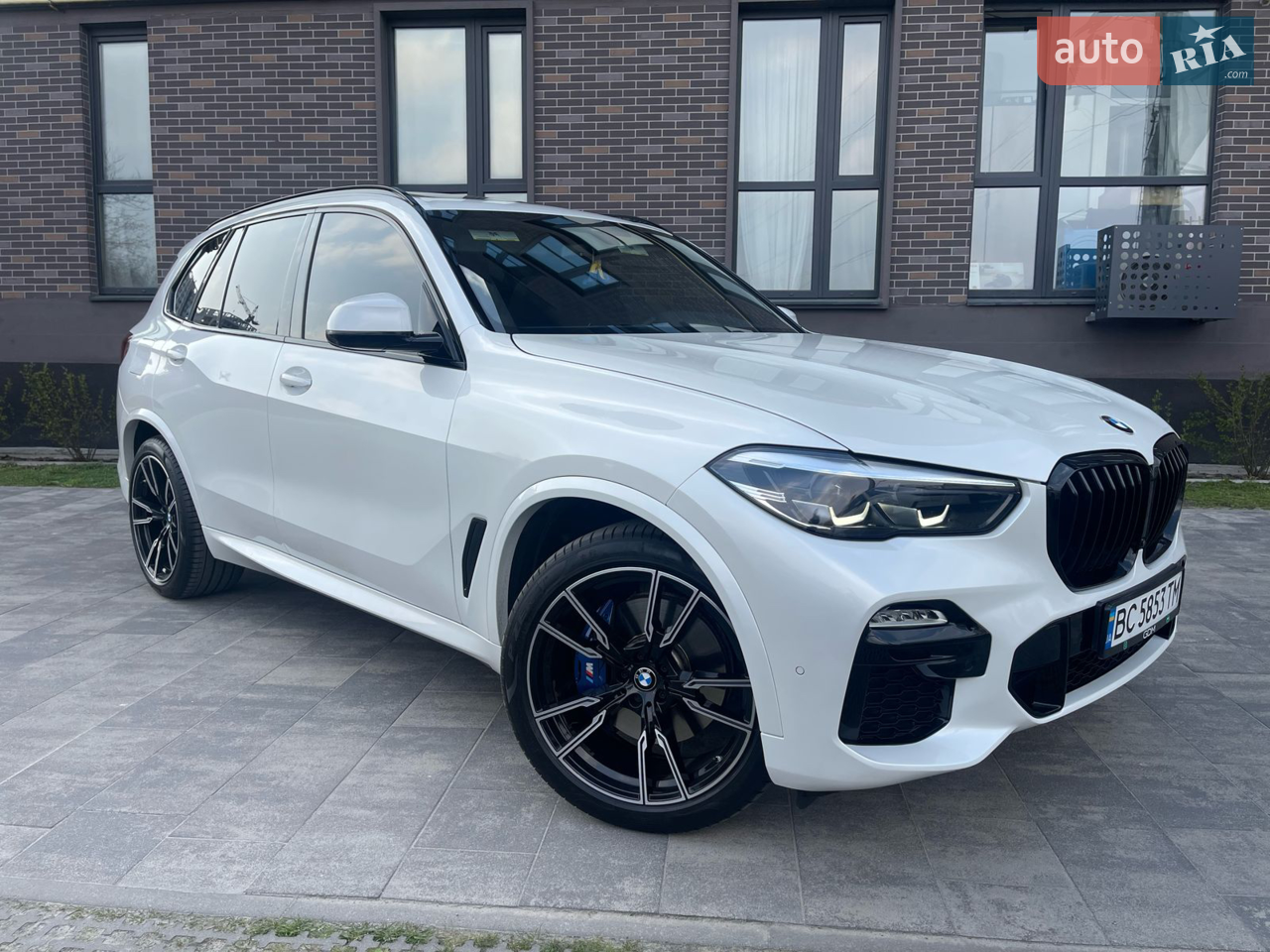2021 BMW X5 - мініатюра 57