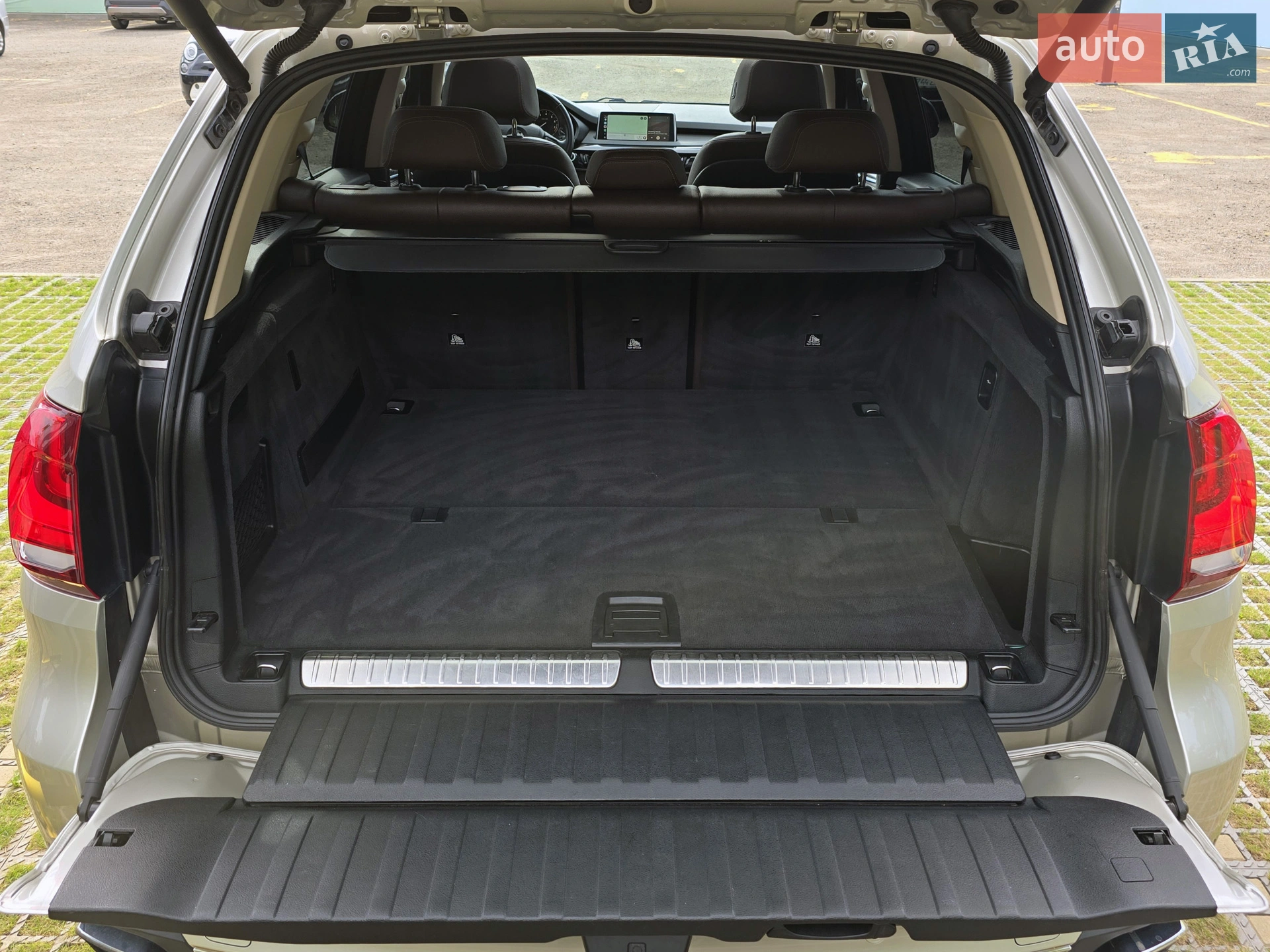 2015 BMW X5 - мініатюра 10