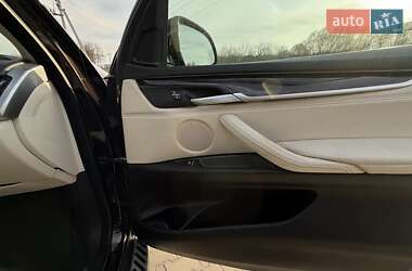 Внедорожник / Кроссовер BMW X5 2015 в 