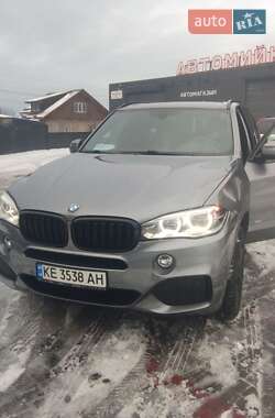 Внедорожник / Кроссовер BMW X5 2014 в 