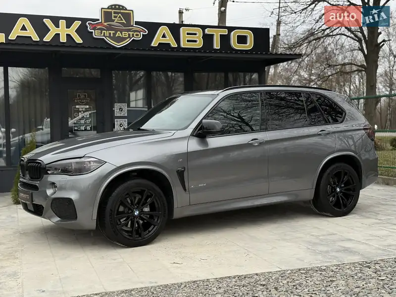 Позашляховик / Кросовер BMW X5 2017 в 