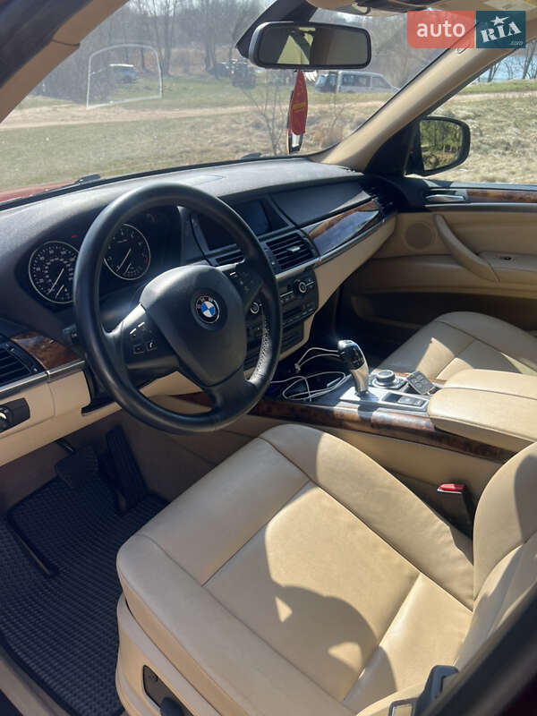 Внедорожник / Кроссовер BMW X5 2013 в Ровно фото 11 Внедорожник / Кроссовер BMW X5 2013 в Ровно