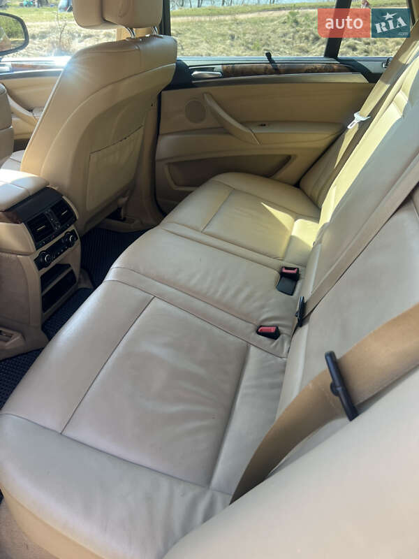 Внедорожник / Кроссовер BMW X5 2013 в Ровно фото 13 Внедорожник / Кроссовер BMW X5 2013 в Ровно