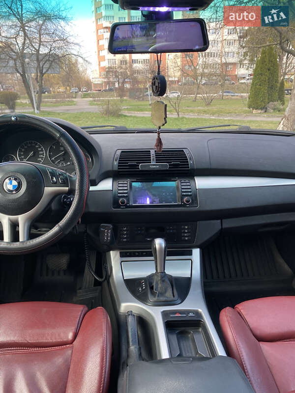 Позашляховик / Кросовер BMW X5 2001 в Рівному