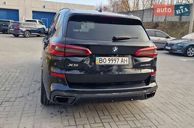 Внедорожник / Кроссовер BMW X5 2019 в 