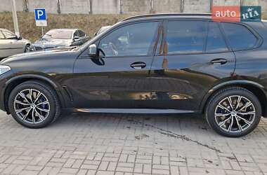 Внедорожник / Кроссовер BMW X5 2019 в 