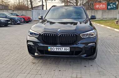 Внедорожник / Кроссовер BMW X5 2019 в 
