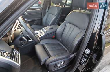Внедорожник / Кроссовер BMW X5 2019 в 