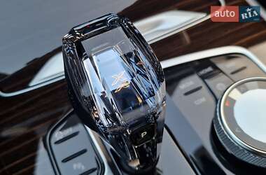 Внедорожник / Кроссовер BMW X5 2019 в 