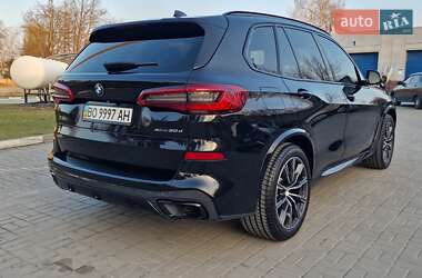 Внедорожник / Кроссовер BMW X5 2019 в 