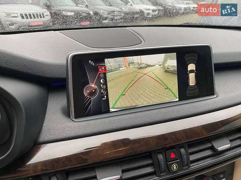 Внедорожник / Кроссовер BMW X5 2014 в Львове