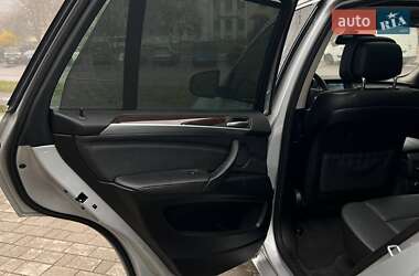 Позашляховик / Кросовер BMW X5 2012 в 