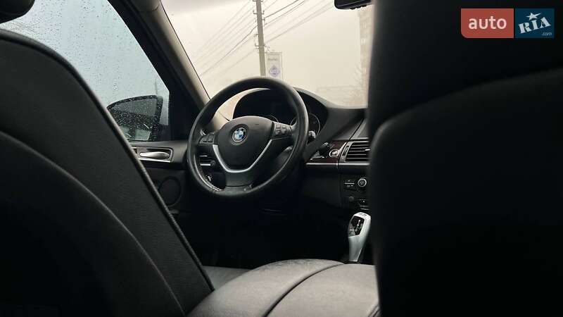 Позашляховик / Кросовер BMW X5 2012 в Львові