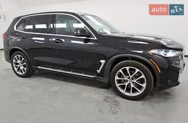 Позашляховик / Кросовер BMW X5 2023 в 
