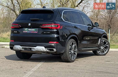 Внедорожник / Кроссовер BMW X5 2021 в 