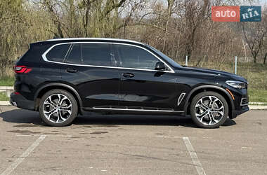 Внедорожник / Кроссовер BMW X5 2021 в 