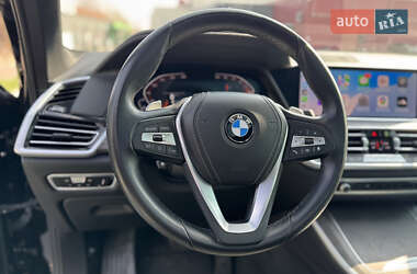 Внедорожник / Кроссовер BMW X5 2021 в 