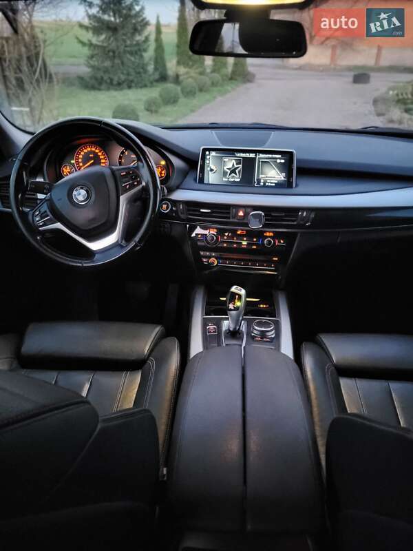 Позашляховик / Кросовер BMW X5 2017 в Шептицькому
