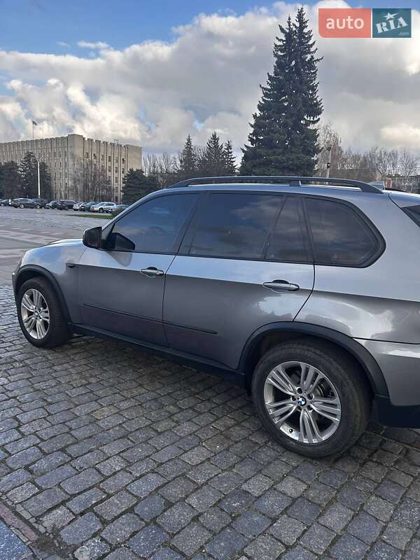 Внедорожник / Кроссовер BMW X5 2009 в Кременчуге